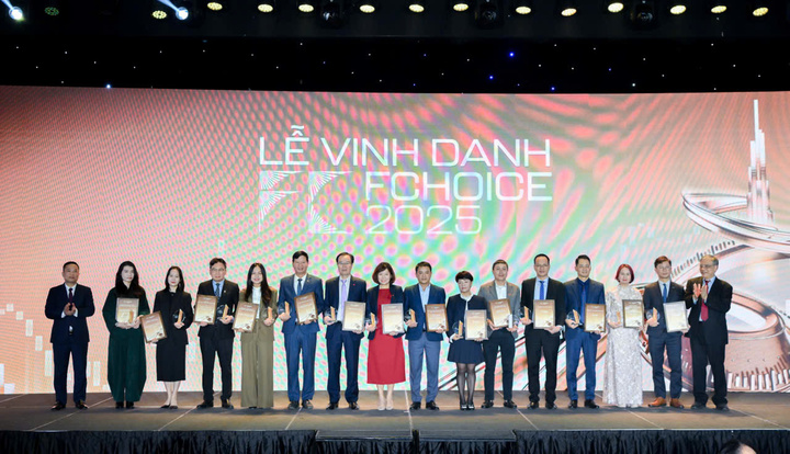 EVF được vinh danh “Công ty Tài chính của năm” tại FChoice 2025