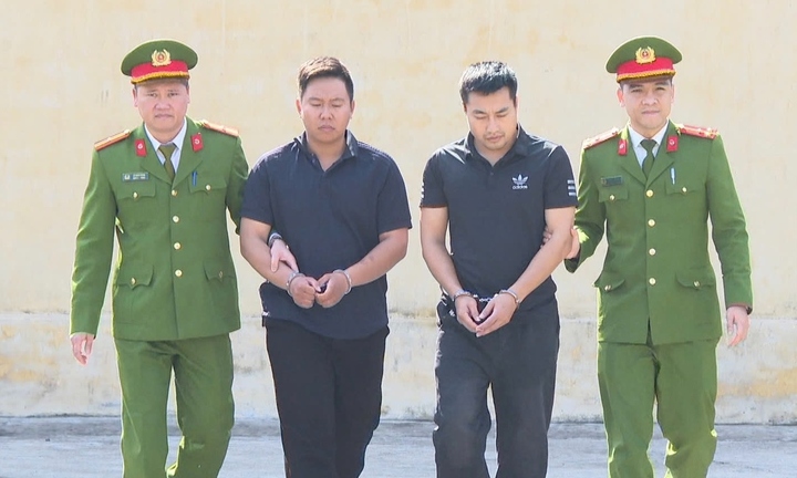 Thanh Hóa: Bắt giữ 2 đối tượng Lê Văn Quý và Lê Minh Khánh, thu giữ gần 30 kg pháo nổ trái phép