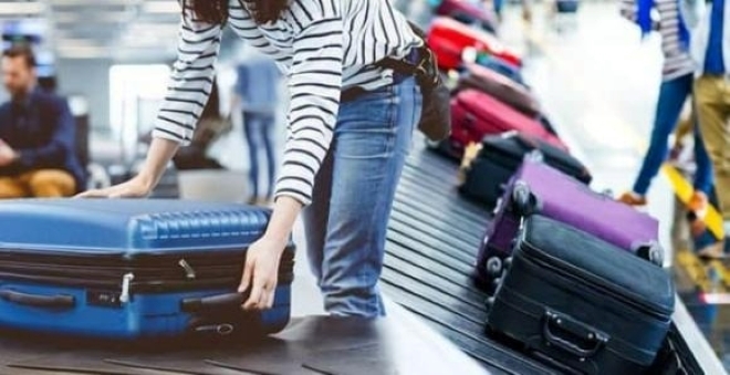 Có thể mang vali to cỡ nào khi đi máy bay?