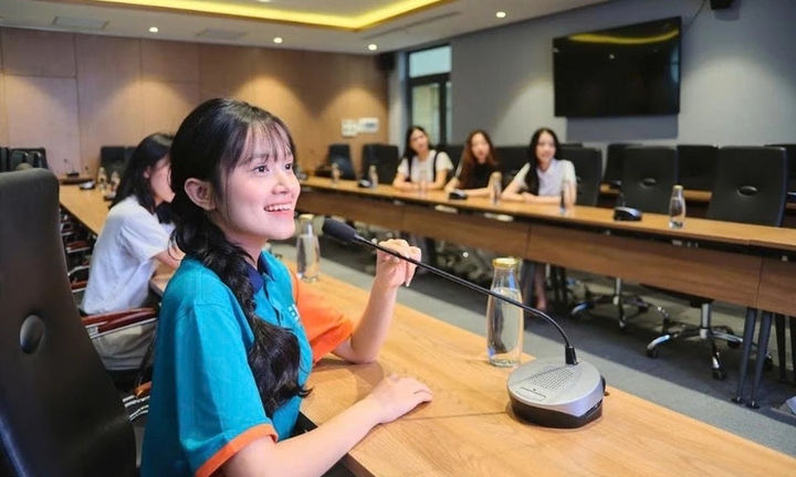  Vừa tốt nghiệp, sinh viên nhiều trường đại học đã nhận lương khởi điểm từ 9 - 20 triệu đồng