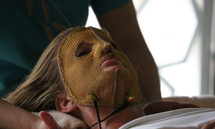 Những kiểu làm đẹp đắt đỏ nhất thế giới