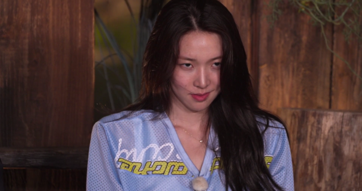 Một hoa hậu hứng chỉ trích vì cùng lúc tán tỉnh 4 người 