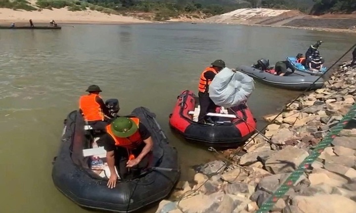 Tin tức thời sự 24h: Tìm thấy thi thể cháu bé bị đuối nước trên sông Sê Pôn