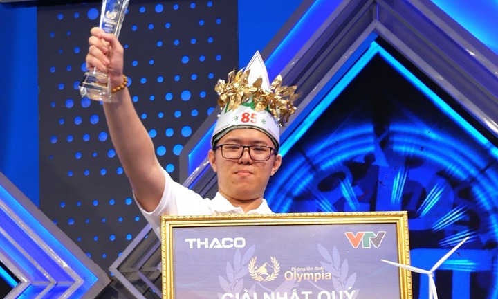 Nam sinh mang cầu truyền hình Olympia về Khánh Hòa năm thứ hai liên tiếp