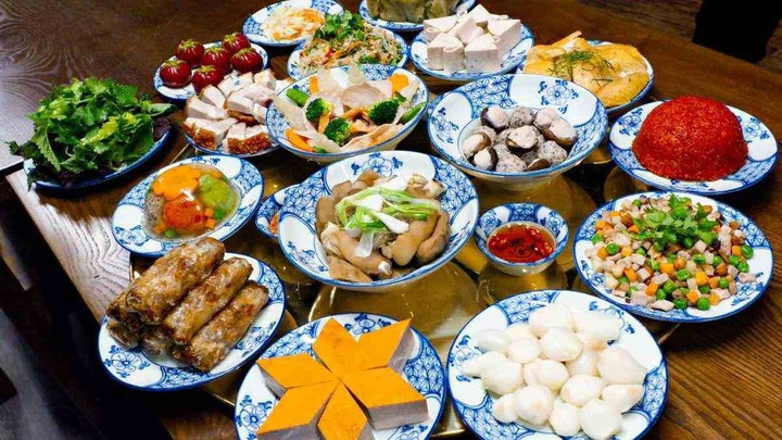 Văn khấn mùng 1 Tết Bính Ngọ 2026