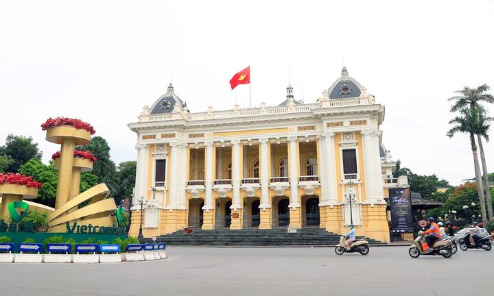 Hà Nội: Tạm cấm phương tiện xung quanh Quảng trường Cách mạng Tháng Tám