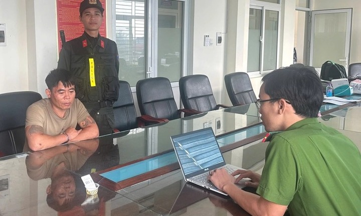 Bắt người đàn ông đào hầm trú ẩn để tổ chức sử dụng ma túy