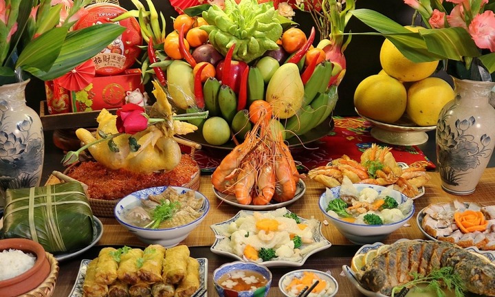 Mâm cỗ cúng giao thừa Tết Bính Ngọ 2026 cần có những gì?