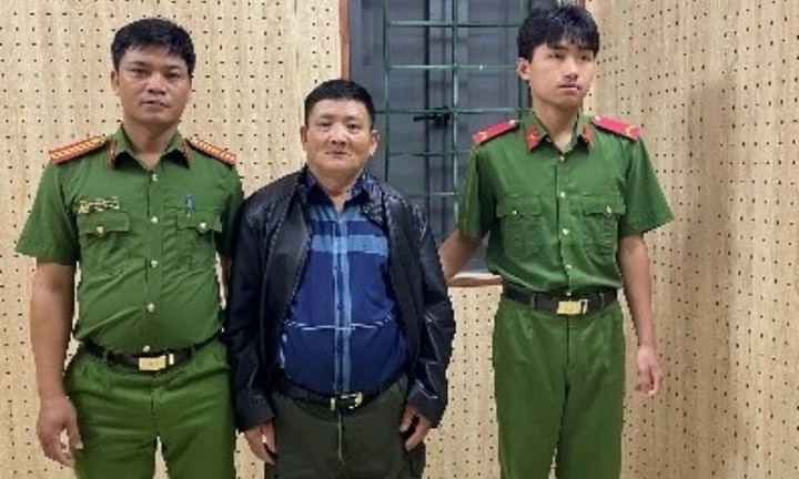 Bắt đối tượng truy nã đặc biệt nguy hiểm