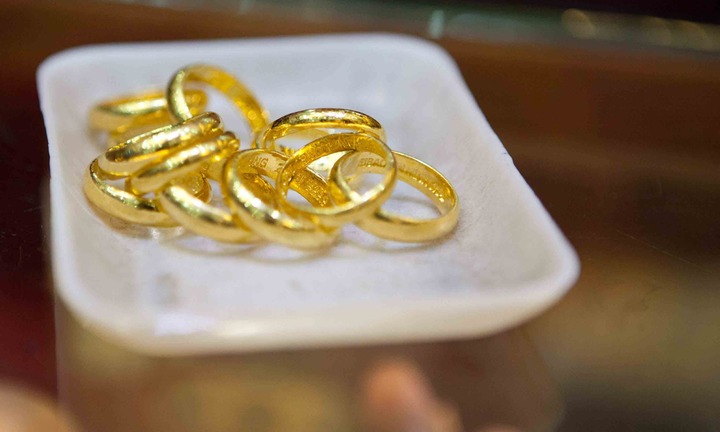 Một người phụ nữ ở Hà Nội bị lừa mất 82 tỷ đồng