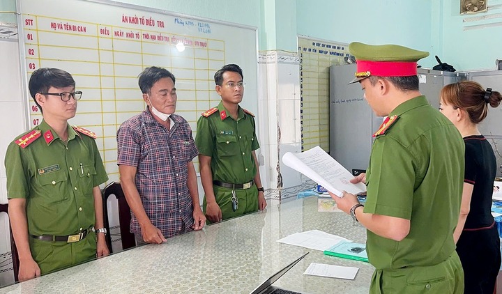 Khởi tố, bắt tạm giam đối tượng lừa đảo chiếm đoạt tài sản, vay tiền nhưng không trả