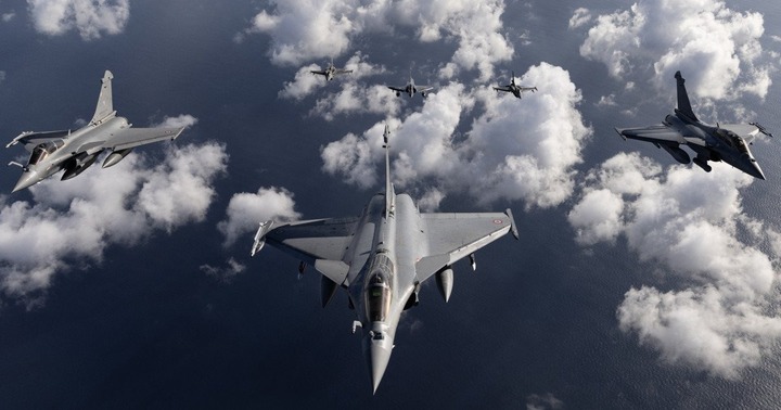 Ukraine sắp nhận 250 tiêm kích