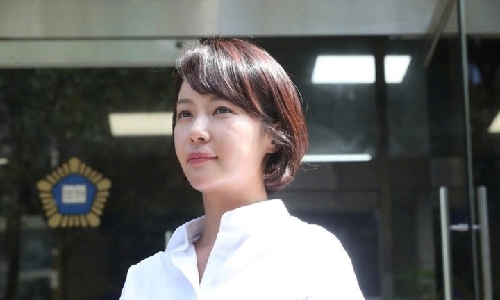 Nữ diễn viên phim giờ vàng bị tịch thu căn nhà 83 tỷ