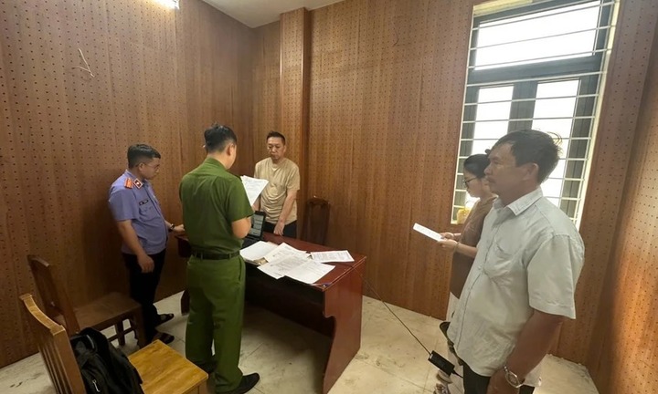 Khởi tố, bắt giữ người đàn ông nước ngoài trộm cắp tài sản tại nhà hàng ở Đà Nẵng