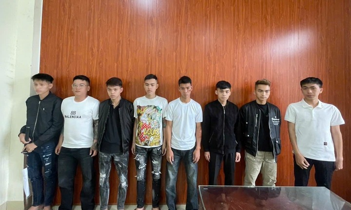 Truy xét nhóm côn đồ dùng hung khí tấn công người khác vào mùng 1 Tết