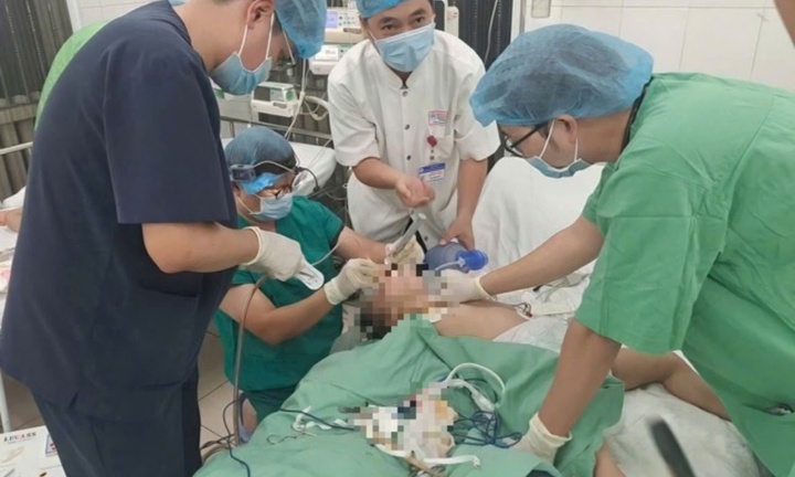 Tin tức đời sống 22/2: Bé 3 tuổi nguy kịch vì hạt hướng dương ngày Tết