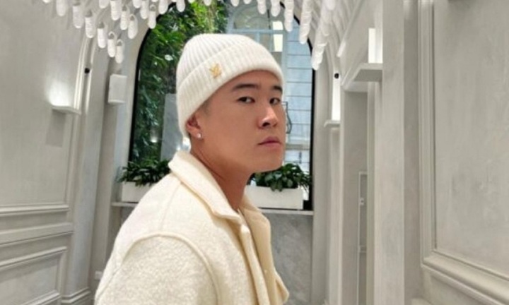 Nam ca sĩ nổi tiếng bị bắt khẩn cấp vì liên quan tới ma túy