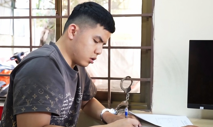 Bắt giữ mắt xích quan trọng trong đường dây mua bán hơn 1,5kg ma túy ở Quảng Ngãi