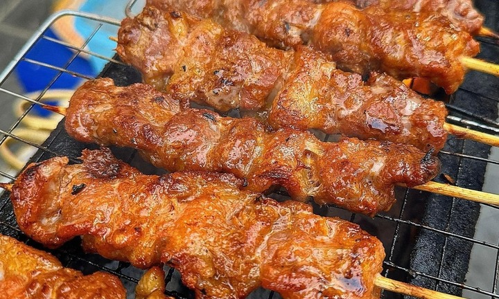 Quán thịt xiên nướng Hà Nội ngon nức tiếng