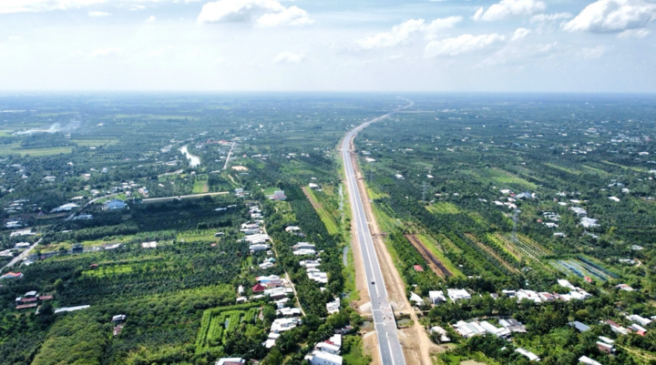 Bộ Xây dựng nói về đề xuất mở rộng cao tốc Mỹ Thuận - Cần Thơ?