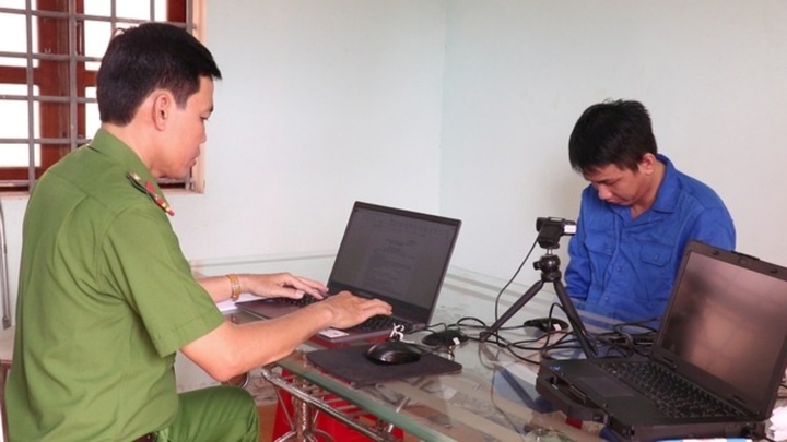 Vụ bảo vệ bị sát hại ngay cổng bệnh viện ở Vĩnh Long: Nghi phạm bị khởi tố thêm tội danh nào?