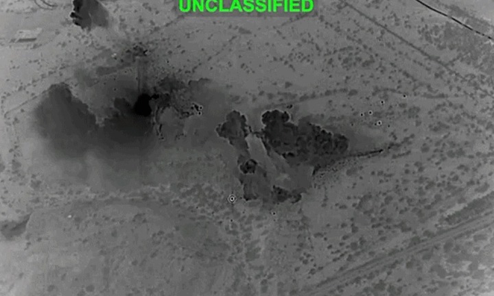 Mỹ công bố video không kích vào