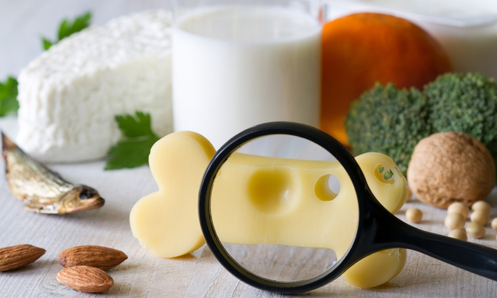 Thực phẩm không nên ăn nhiều khi bị loãng xương