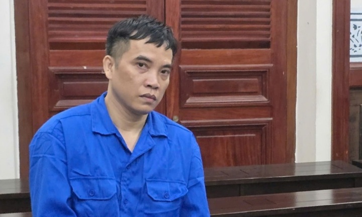 Mua dâm 3 bé gái bỏ nhà đi 