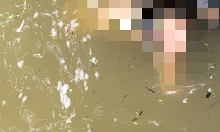 Tìm thấy thi thể nam sinh lớp 6 trên sông Hương