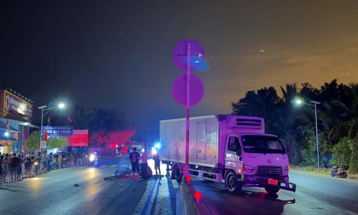 Tin tức tai nạn giao thông mới nhất ngày 20/3: Hai thanh thiếu niên tử vong sau khi xe máy tông vào trụ đèn