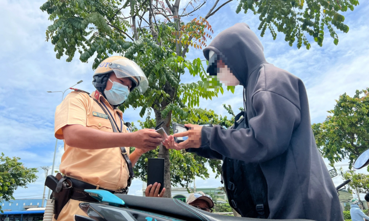 Mức phạt chạy quá tốc độ 5-10km năm 2026?