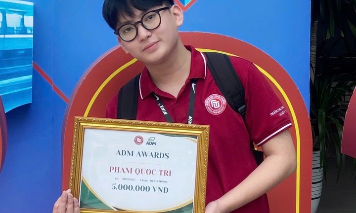 Chấn động bảng điểm