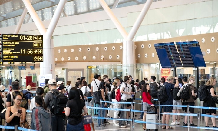 Cục Hàng không: Bảo đảm quyền lợi hành khách khi điều chỉnh chuyến bay