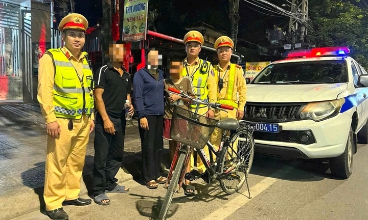 Đạp xe xuyên đêm từ Hà Tĩnh vào Quảng Trị, bé trai 15 tuổi lạc nhà hơn 150 km