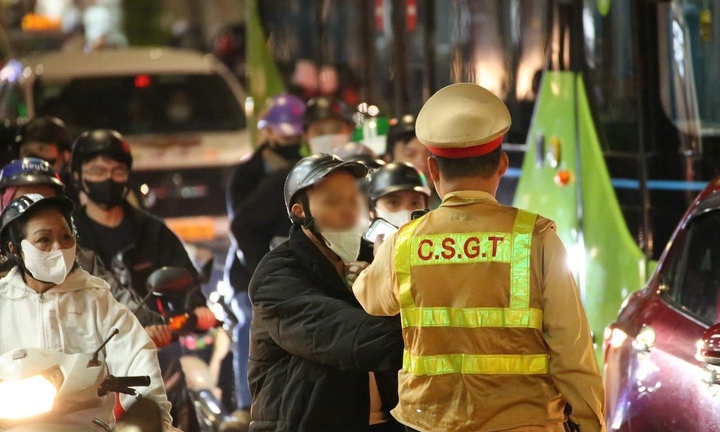 CSGT toàn quốc ra quân 