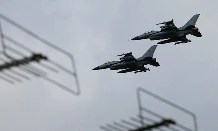 Ukraine có nguy cơ thiếu nhiên liệu cho loạt tiêm kích F-16 và Mirage