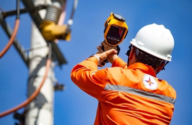 Nắng nóng đẩy phụ tải lập đỉnh, ngành điện chuẩn bị kịch bản tăng tới 14,1%