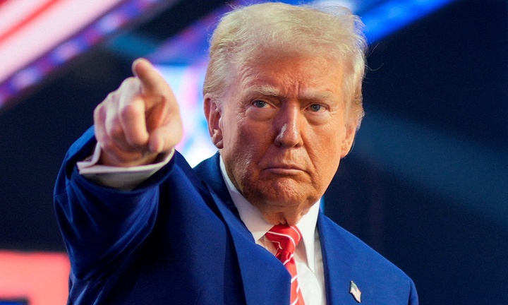 Ông Trump tuyên bố hải quân Mỹ sẽ phong tỏa eo biển Hormuz