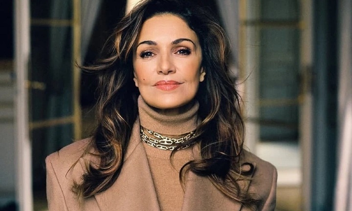 Phát hiện nữ diễn viên nổi tiếng showbiz ngừng tim trong hồ bơi