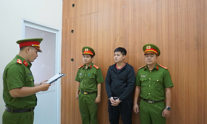 Bắt đối tượng cho vay 20 triệu đồng, hưởng lợi 400 triệu đồng