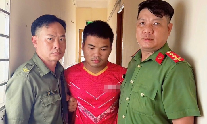 Bắt giữ đối tượng cầm dao cướp xe máy của người bán hủ tiếu lúc rạng sáng