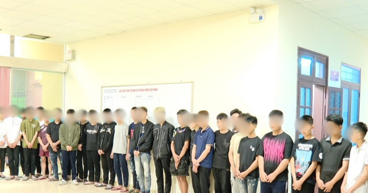Triệu tập nhóm 