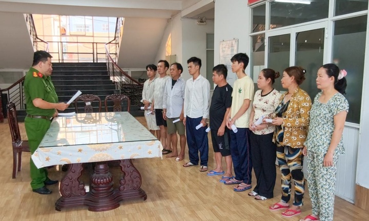 Triệt phá băng nhóm thứ 2 chuyên cướp giật tài sản tại Tân Huê Viên