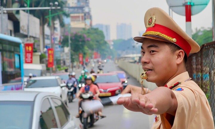 Hà Nội: Bảo đảm trật tự ATGT dịp lễ 30/4 - 1/5