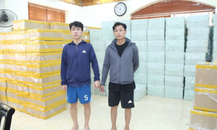 Phát hiện kho thuốc lá lậu 