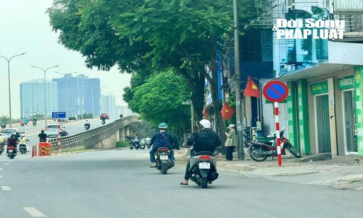 Dừng xe tại nơi có biển cấm đỗ: Hiểu đúng luật để không bị xử phạt