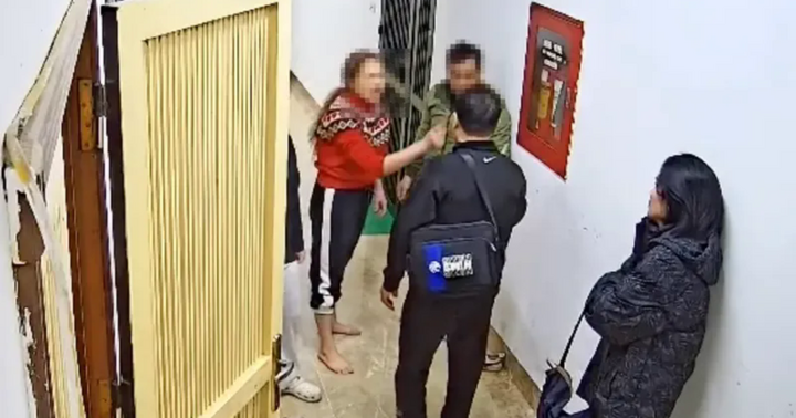 Diễn biến mới nhất vụ người phụ nữ hành hung hàng xóm tại chung cư ở Hà Nội