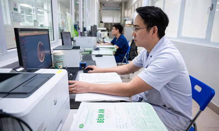 Bộ Y tế ban hành hướng dẫn chi tiết khám sức khỏe định kỳ miễn phí toàn dân