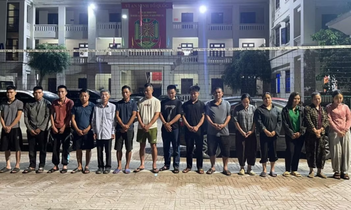 Vây bắt sòng bạc dưới hình thức xóc đĩa trong rừng ở Nghệ An 