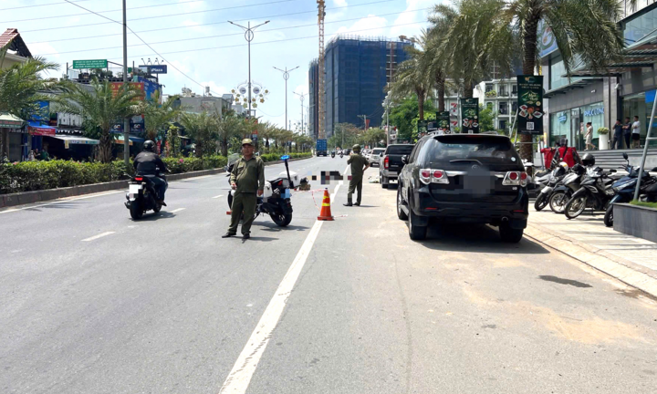 Xe ben cán người phụ nữ tử vong rồi rời khỏi hiện trường, công an trích xuất camera điều tra